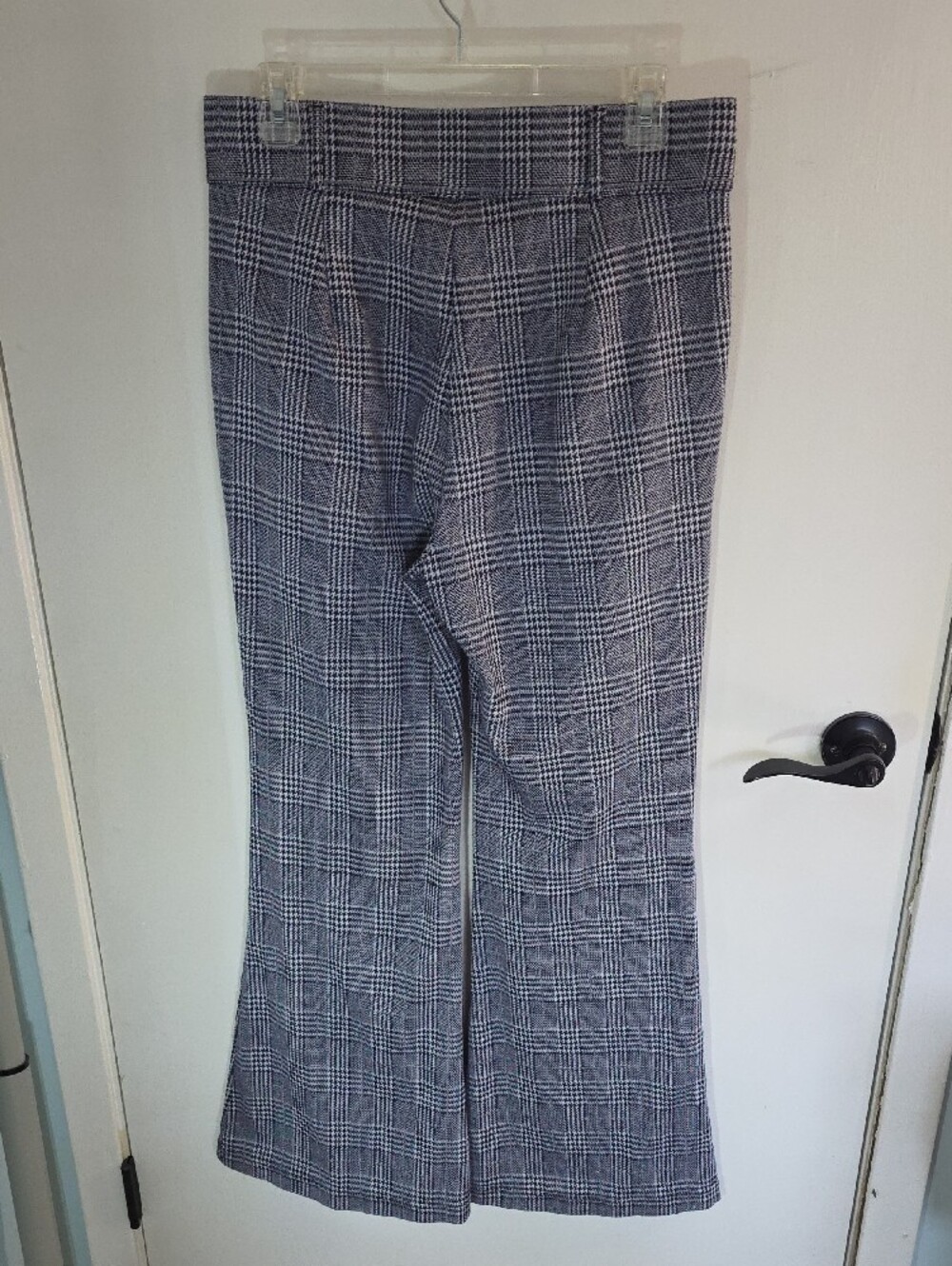 Halara Navy & White Plaid Flare Pants - Picture 4 of 5